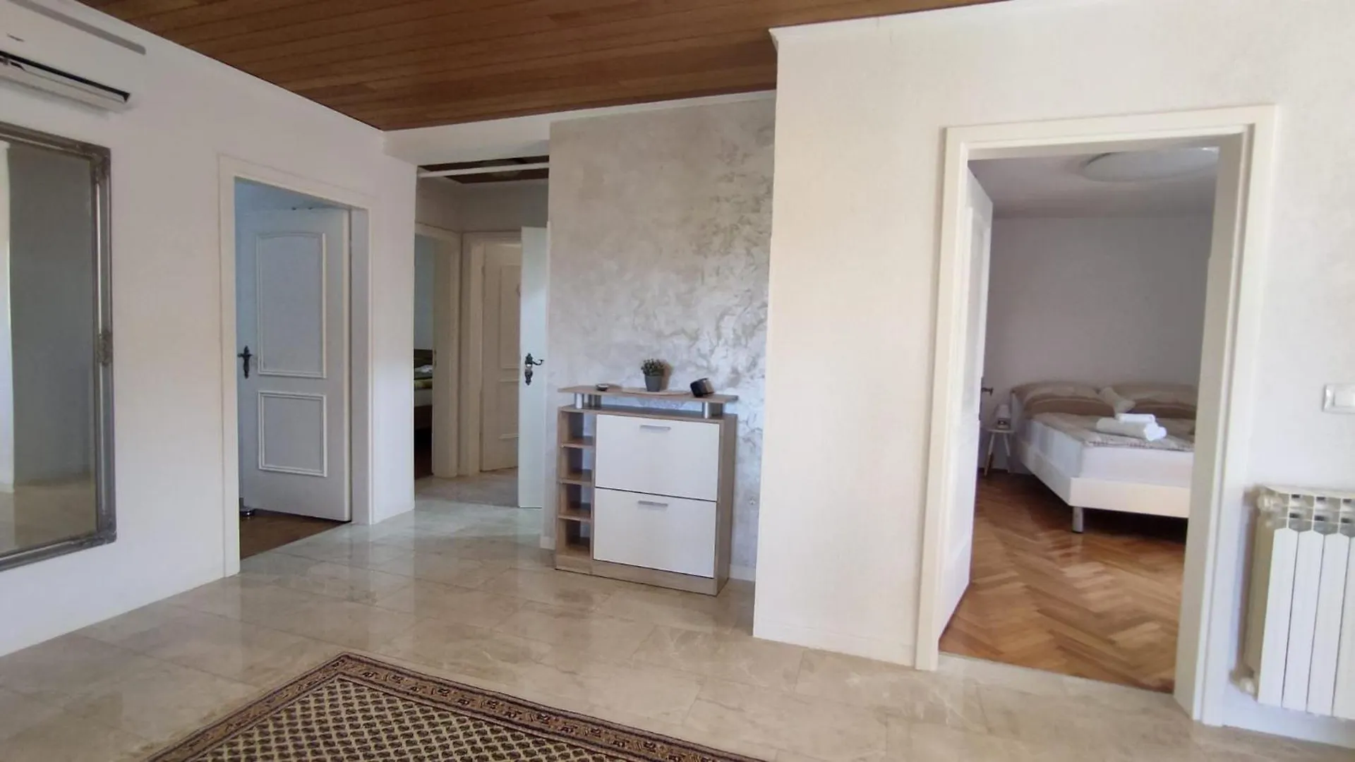 Apartment Apartman Vanda Labin
